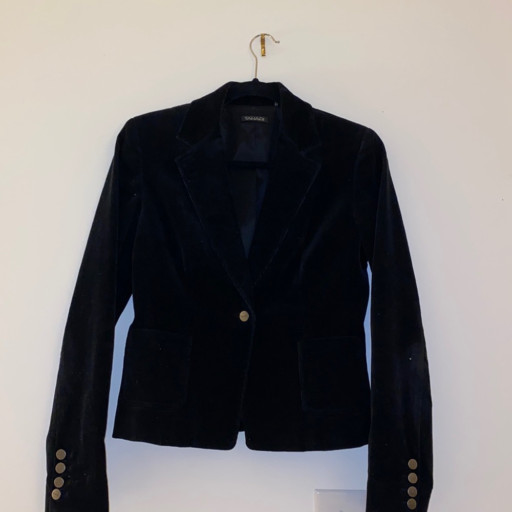 Tahari black corduroy blazer